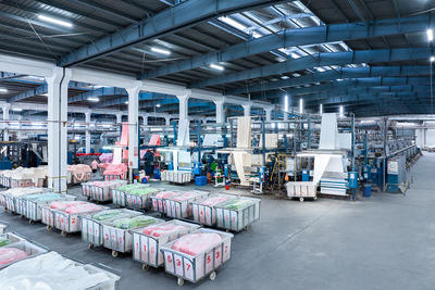 Equipamento de fábrica